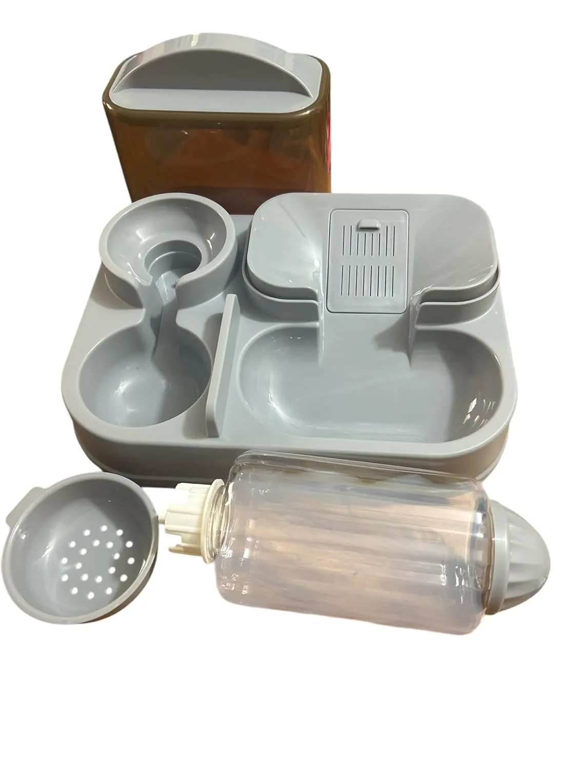 Gorilla pets 2-in-1 Pet Feeding Bowl and Water Bottle Set for Puppies and Cats | self Feeder Water Bottle and Food dispancer (Color May Vary)